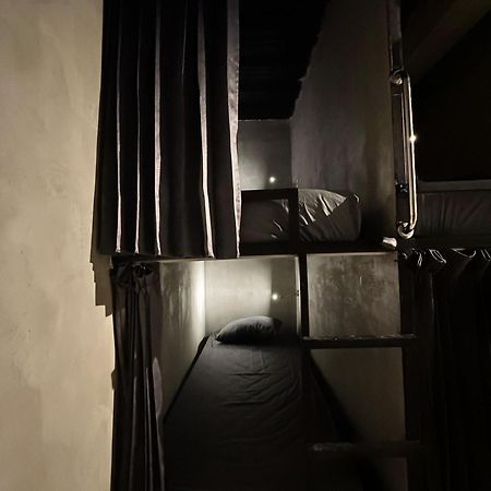 Cilacap Guest House Екстериор снимка