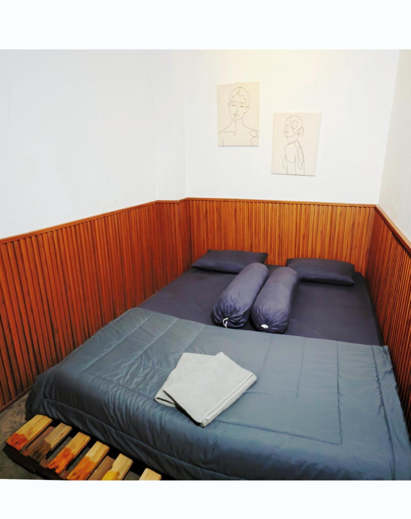 Cilacap Guest House Екстериор снимка